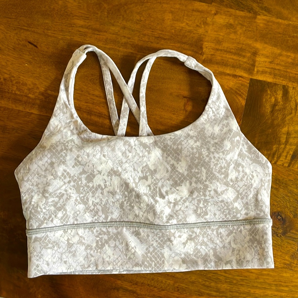 Lulu lemon sports bra